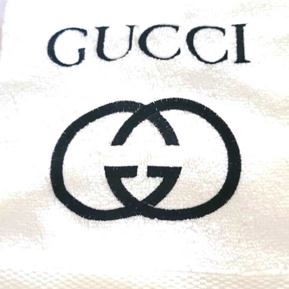 4pc GG Hand Towel Set - Picture 1 of 1